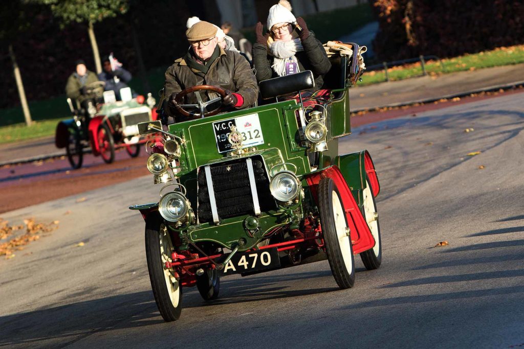 Cars leaving London on the annual London to Brighton Vintage Car Race